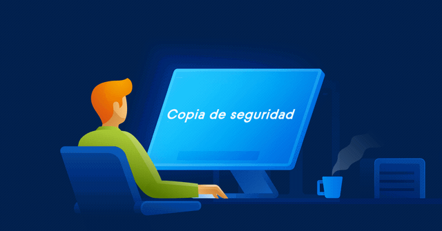 Especialista brindando soporte tecnológico